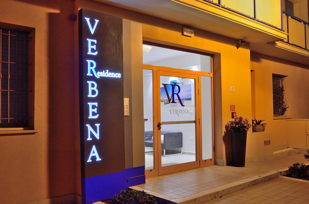 Residence Verbena Ріміні Екстер'єр фото